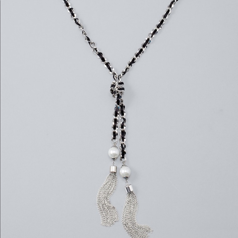 Black woven ribbon in chain long pearl necklace